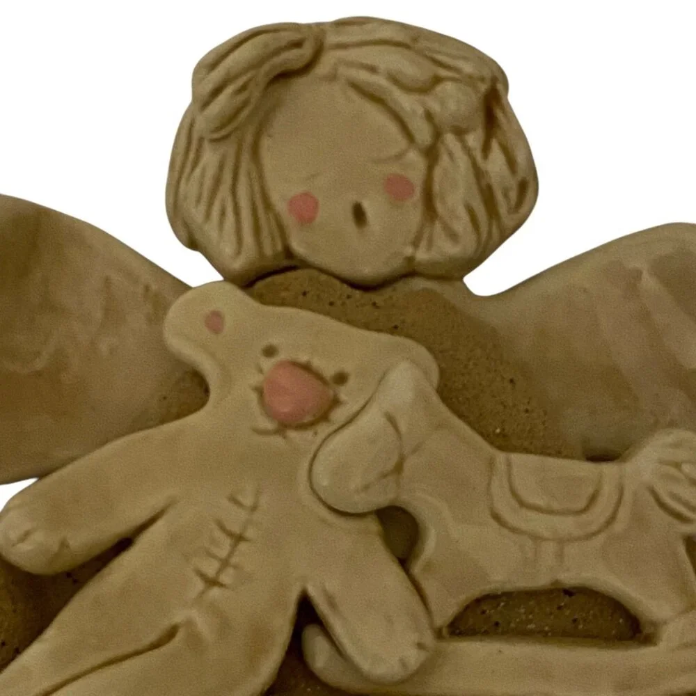 Edgewater Designs 2003‎ Carol Jones Ceramic Angel Wall Hanging Christmas Decor